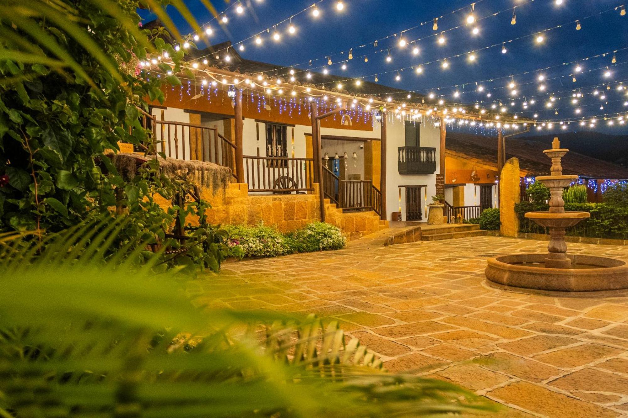 Hotel Hicasua Y Centro De Convenciones Barichara Ngoại thất bức ảnh